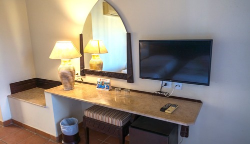 Standard Room, Pool View