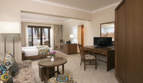 Superior Room, Partial Sea View