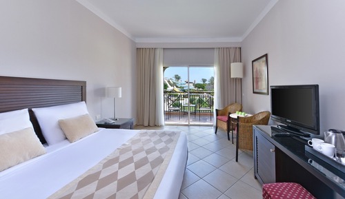Deluxe Room, Garden View (Queen or Twin Bed, Jaz Mirabel Beach)