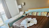Triple room city view
