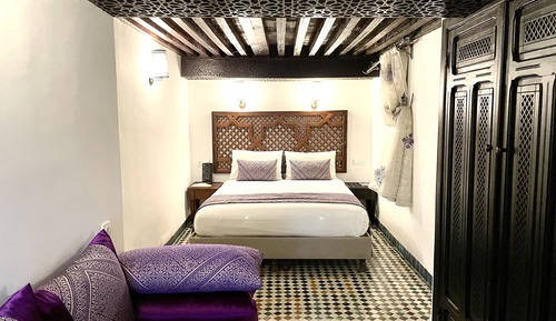 Junior Suite, 1 Double Bed, Non Smoking, Courtyard View