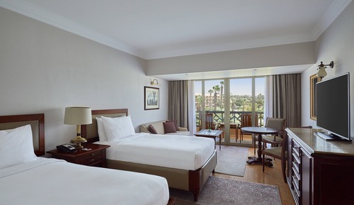 Premium Room (Premium Pyramid View)