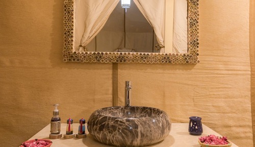 Deluxe Double Room, Balcony, Courtyard View