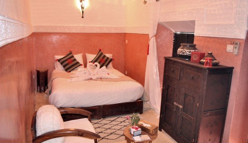 Family Suite, Non Smoking, Private Bathroom