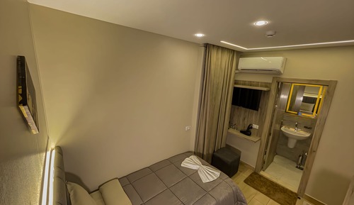 Standard Single Room with Balcony