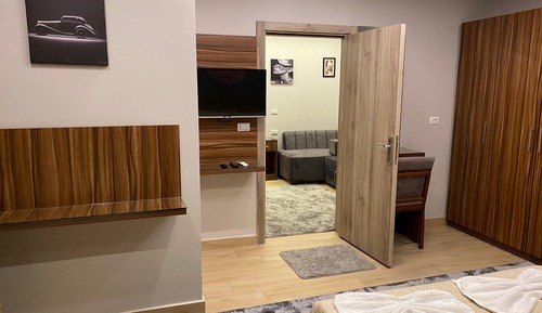 One-Bedroom Suite with Living Area