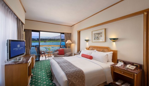 Junior Suite - Direct Front Nile View
