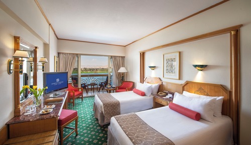 Deluxe Direct Front Nile View Double or Twin Room