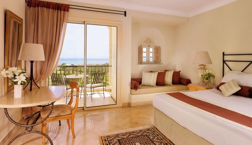 Deluxe Room, 2 Twin Beds, Sea View