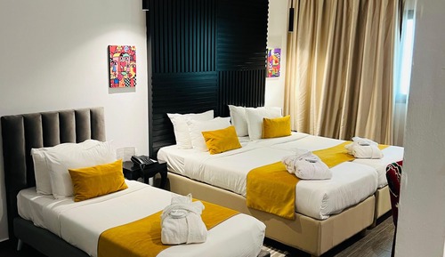 Comfort Triple Room