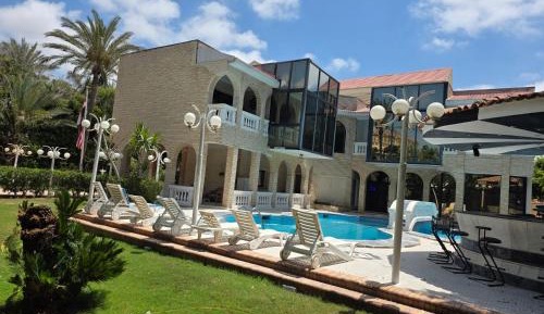 One-Bedroom Villa