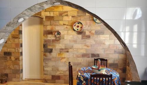 Two-Bedroom Apartment with Mountain View