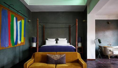 Two-Bedroom King Suite