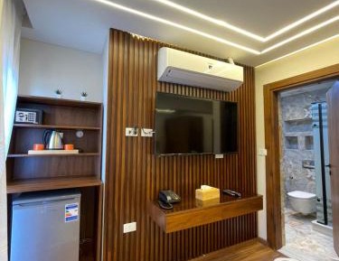 Twin room with sea view and terrace