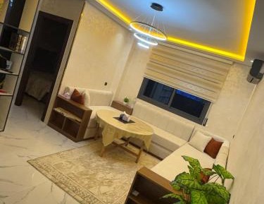 Two-Bedroom Deluxe Apartment with Balcony