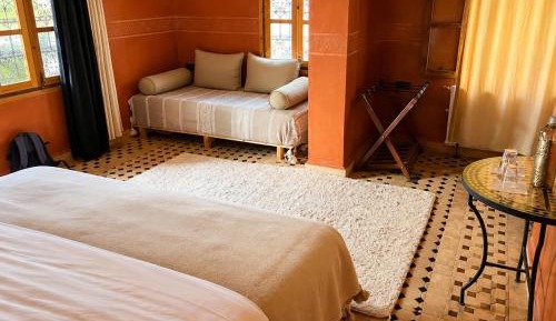 Suite with Garden View