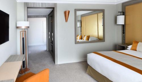 Superior King Room