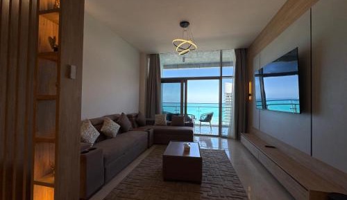 Two-Bedroom Apartment with Terrace and Sea View