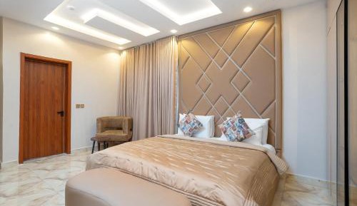 Room #1689046602