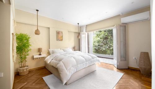 Double or Twin Room with Private Bathroom