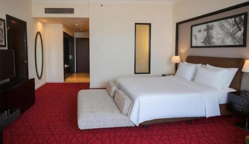 Superior Room with Terrace and Pool View