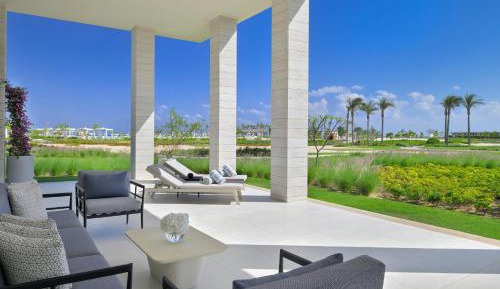 Deluxe Suite Two Bedroom Sea View