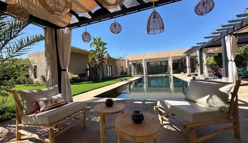 Deluxe Villa