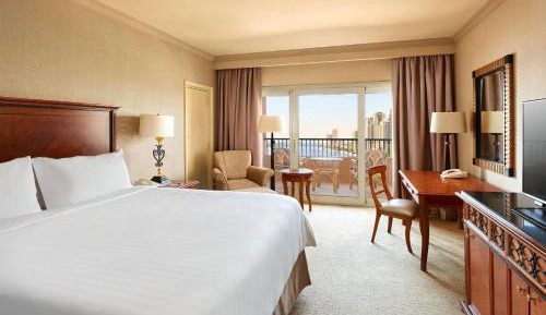 Deluxe Nile View Room, 1 King, Balcony