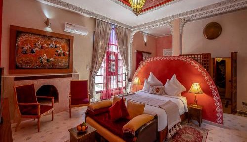 Deluxe Family Suite