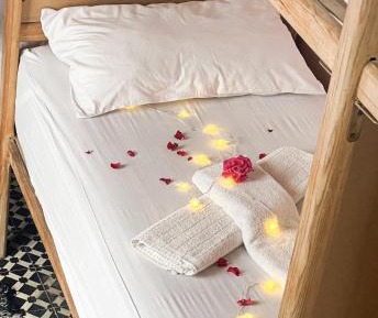 Bed in 6-Bed Mixed Dormitory Room