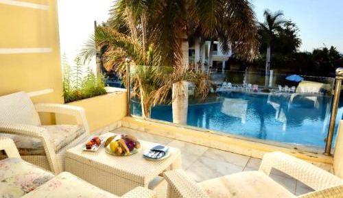 Paradise Royal Suite-Partial Sea View & Pool View