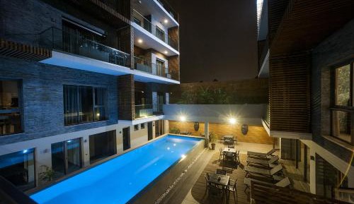 Executive Studio