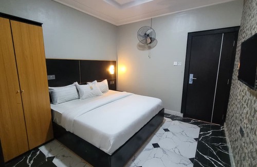 Port Harcourt Hotel | The Charis Hotel and Suites