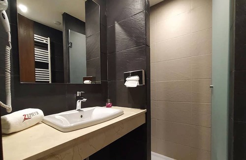 Ifrane Hotel | Zephyr Ifrane