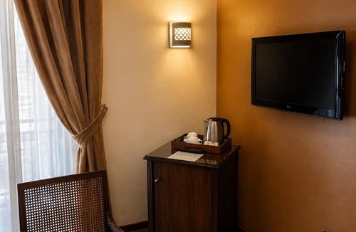 Les Berges du Lac Hotel | Hotel Acropole Tunis