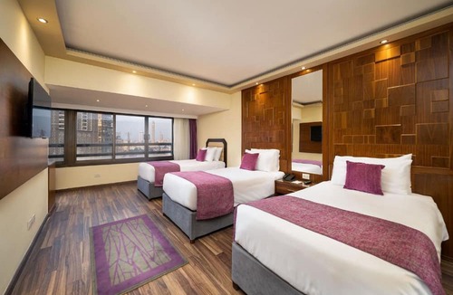 Al Duqqi Hotel | Pyramisa Suites Hotel Cairo