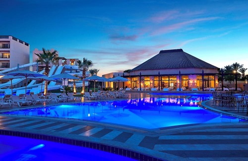 Al Mamsha El Seyahi Hotel | Steigenberger Aqua Magic Hotel