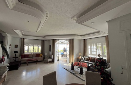 La Soukra Villa | Charming 600sqm Villa With a Large Garden & Pool