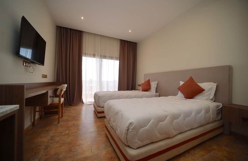 Isly Hotel | HOTEL EL KARIM