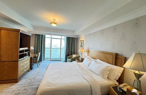 Garden City Apartment | Premium SA at 4 Seasons Hotel