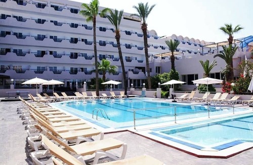 Sousse Hotel | Treehouse Hotel