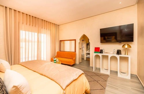 Oulad Hassoune House | Villa Stevana