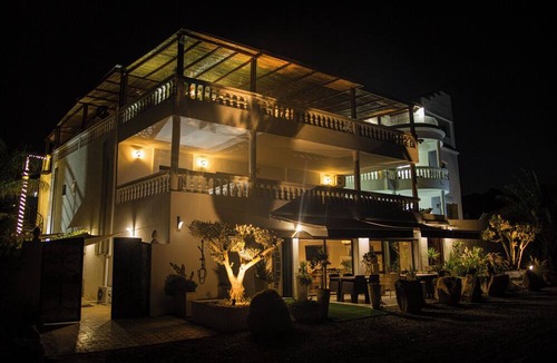 Eastern Hawaria House | Dar Lina
