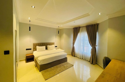 Abuja Apartment | Three Bedroom Apartment