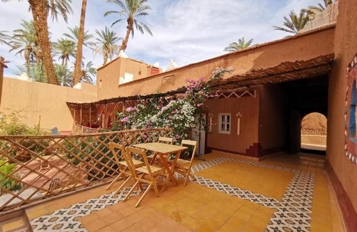 Amezrou House | 7-bedroom riad in charming Zagora with AC, WiFi. Enjoy your stay