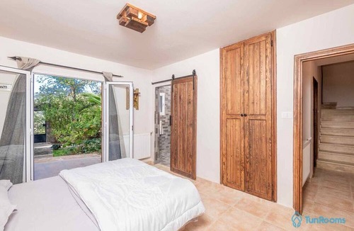 ‘Ayn ad Darahim Villa | Espace Généreux : Profitez de Pièces Lumineuses et Aérées