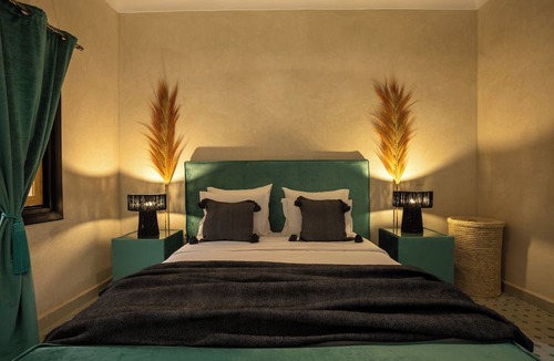 Oulad Hassoune Hotel | Just V hotel & Spa