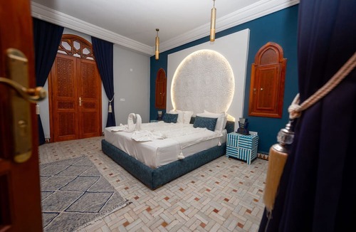 Tassoultante Hotel | Nomadz Palace