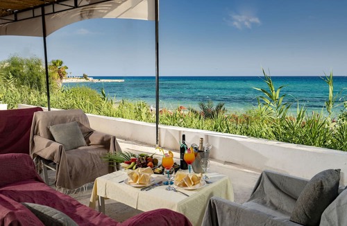 Mrezga Hotel | Mediterranee Hammamet - Families and Couples Only