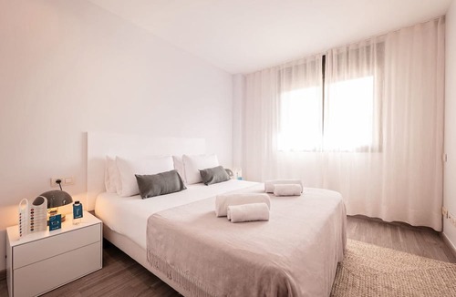 La Nova Esquerra de l'Eixample Apartment | Sweett | Fira 304 - Two Bedroom Apartment, Sleeps 5